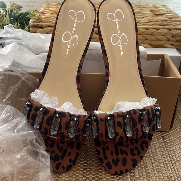 JESSICA SIMPSON
AILLE WOMENS ANIMAL PRINT CHEETAH PRINT Size 10 - Picture 9 of 9